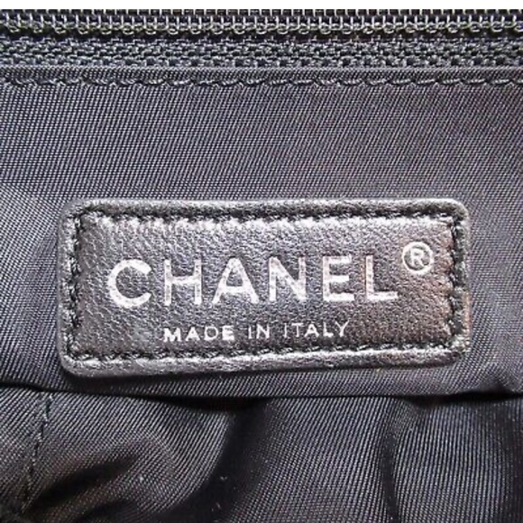 Chanel Paris Biarritz Fur Calf Skin Leather Bag - Picture 8 of 8